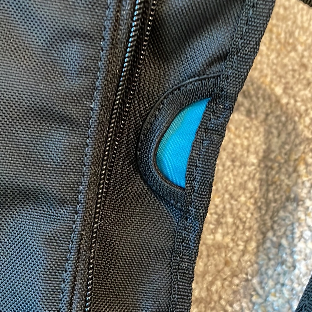 New! NWT! Yoga Multi-Use Garment Yoga Mat Bag - Picture 7 of 13